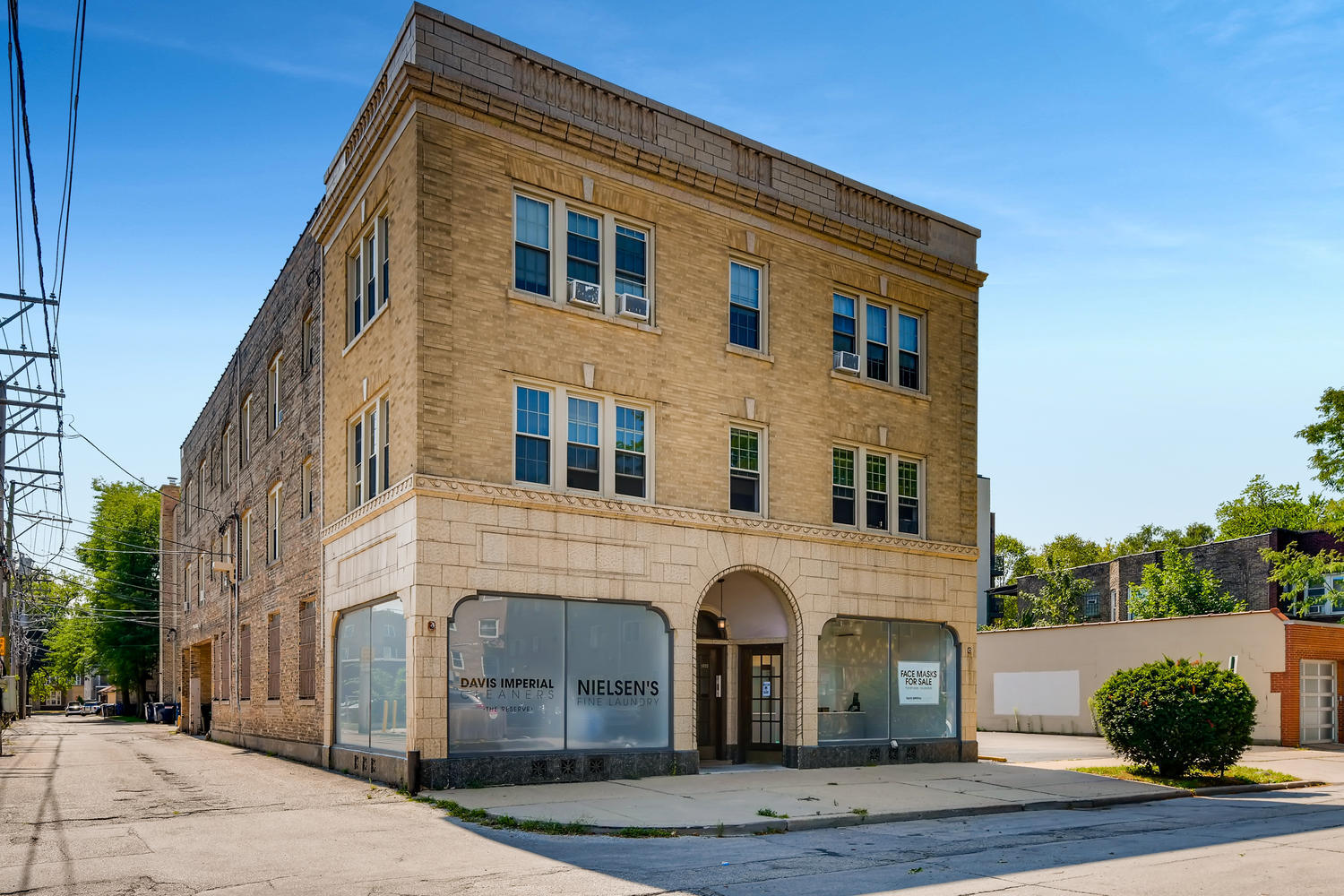 Brian Properties, Inc. Closes $1.35M Sale of Evanston Mixed-Use Investment Property