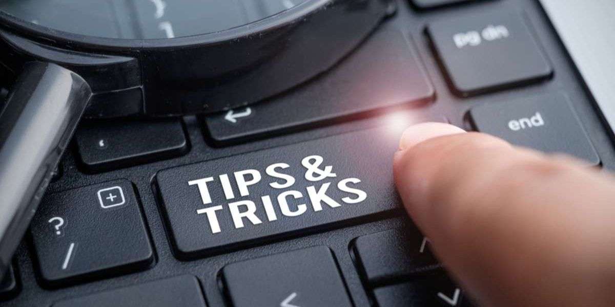 Finger on laptop keyboard written Tips & Trick