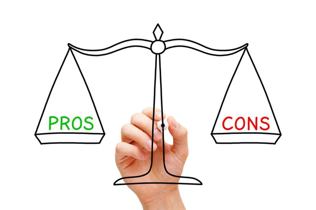 Commercial Property Management Companies: Pros and Cons for Chicago Investors