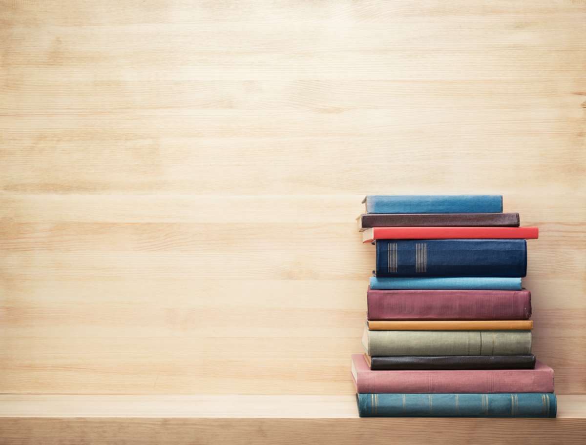 The Best Real Estate Investing Courses and Books for 2023
